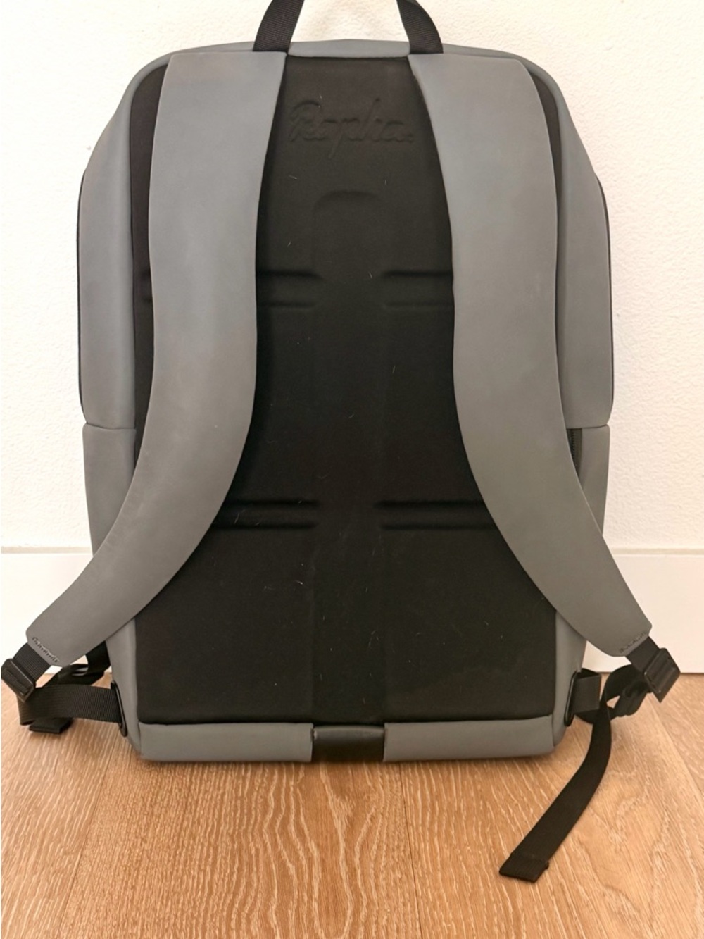 Rapha Gray Small Travel Backpack - Reflective - Picture 2 of 6